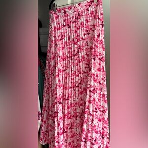 Pink Floral Pleated Maxi Skirt – Size S